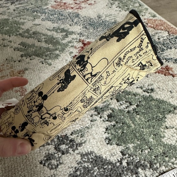 New Disney Store Mickey Mouse VTG Cartoon Comic Strip Zip Pencil/Makeup pouch - Picture 6 of 16